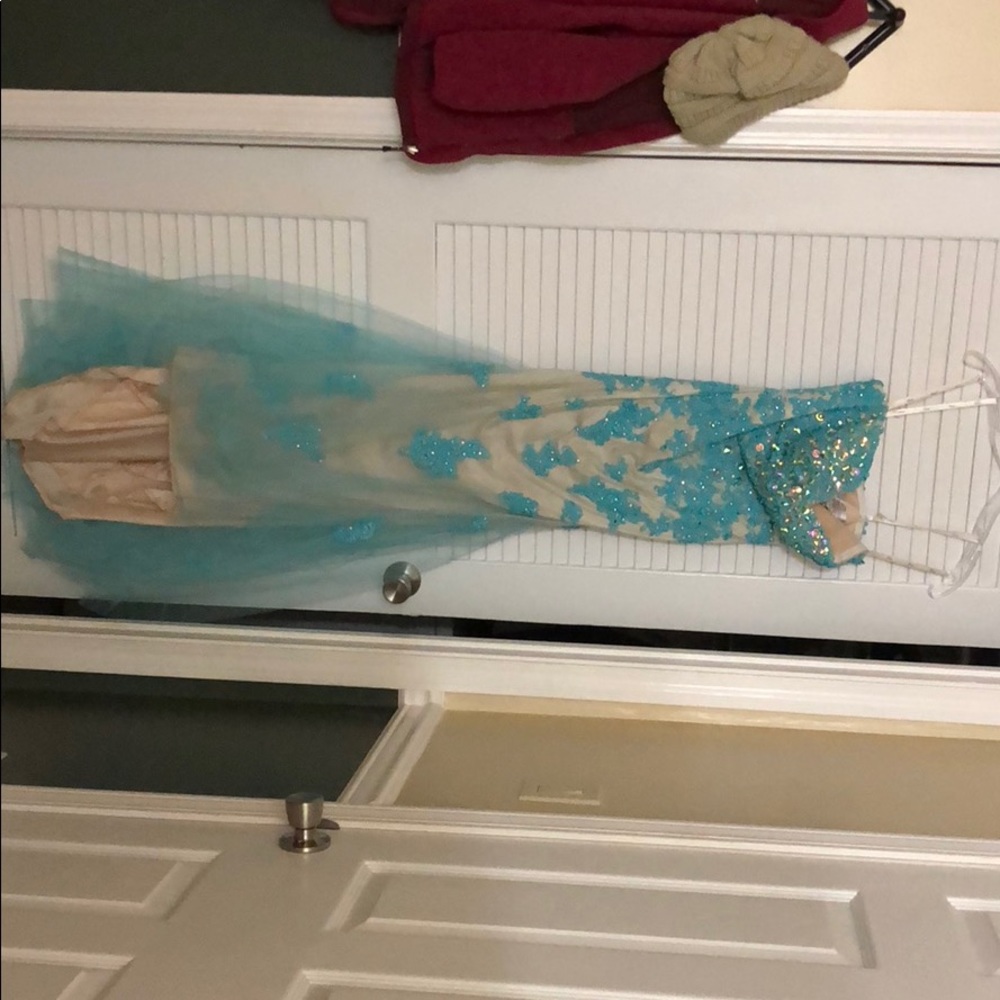 Light blue and nude underlay Prom Dress